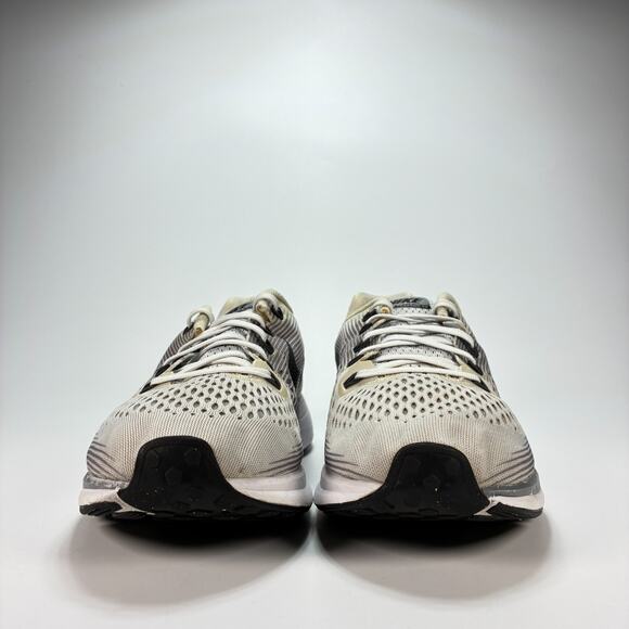 Nike Air Zoom Pegasus 34 Light Gray Lace Up Running Shoes 880555-010 Men's Sz 11 - Picture 2 of 11